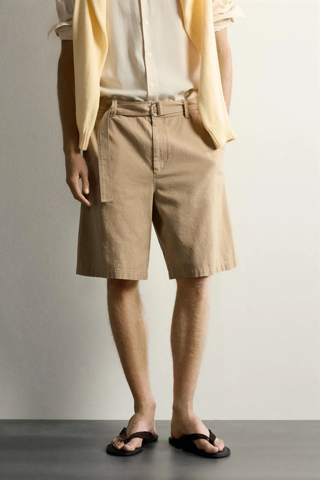Бермуды свободного кроя с ремнем, Zara