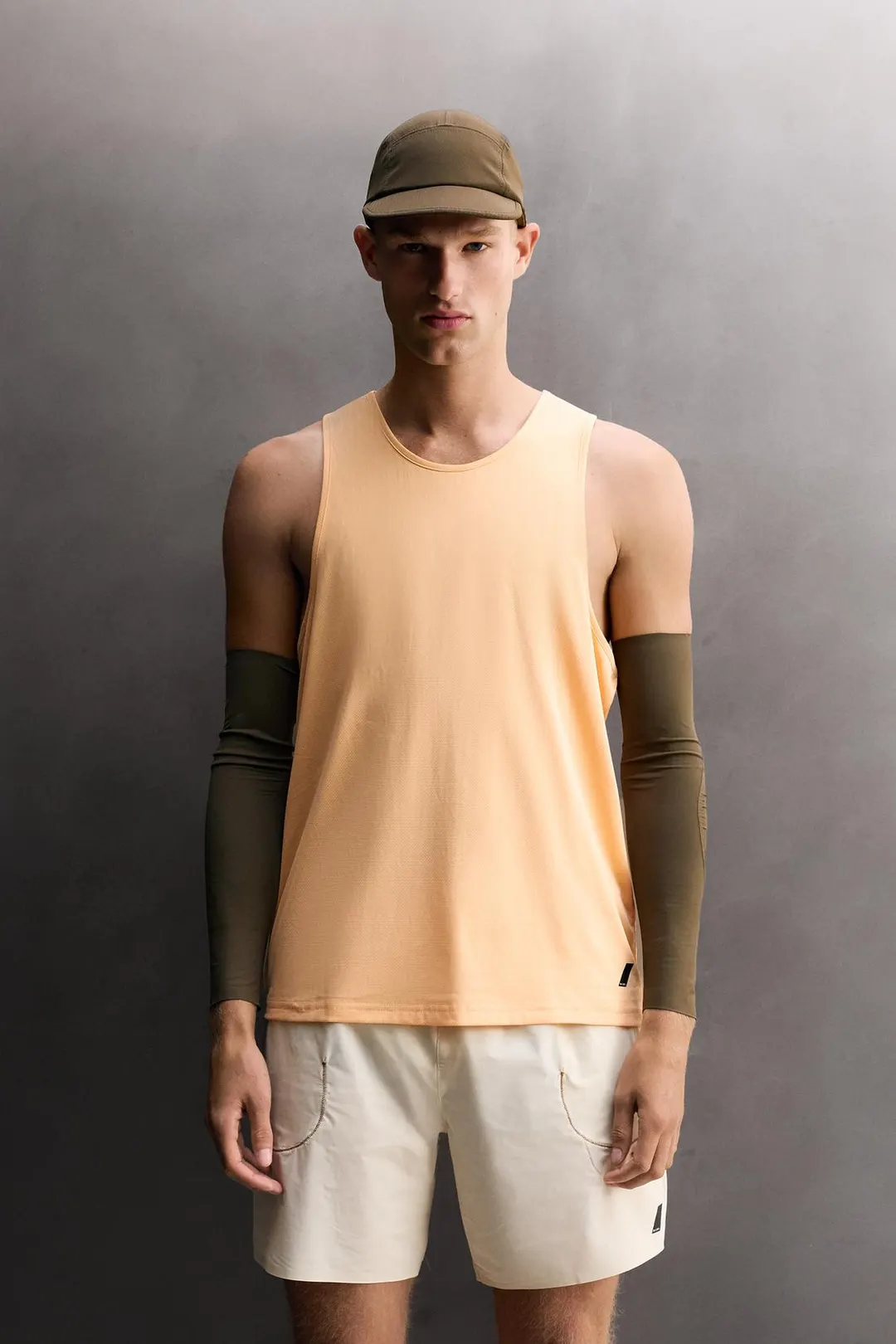 Легкая беговая майка, Zara
