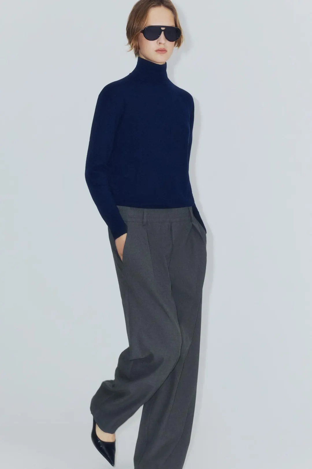 Брюки ZW Collection с эластичным поясом, Zara