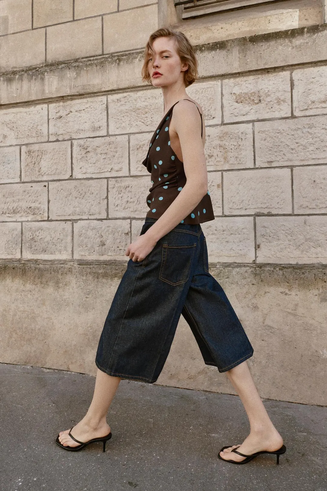 Кожаные босоножки на каблуке с ремешками, Zara