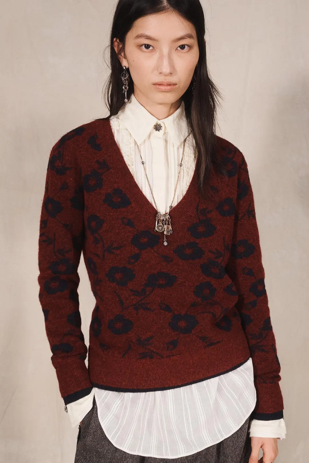 Свитер с жаккардовым цветочным узором Limited Edition, Zara