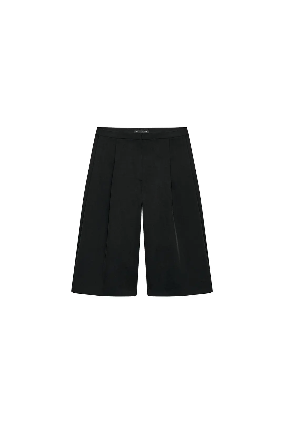 Бермуды технологичные ZW Collection со складками, Zara