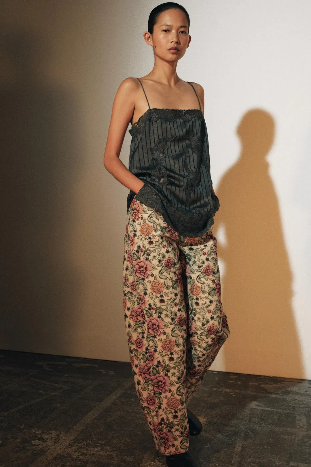 Топ атласный с кружевом ZW Collection, Zara