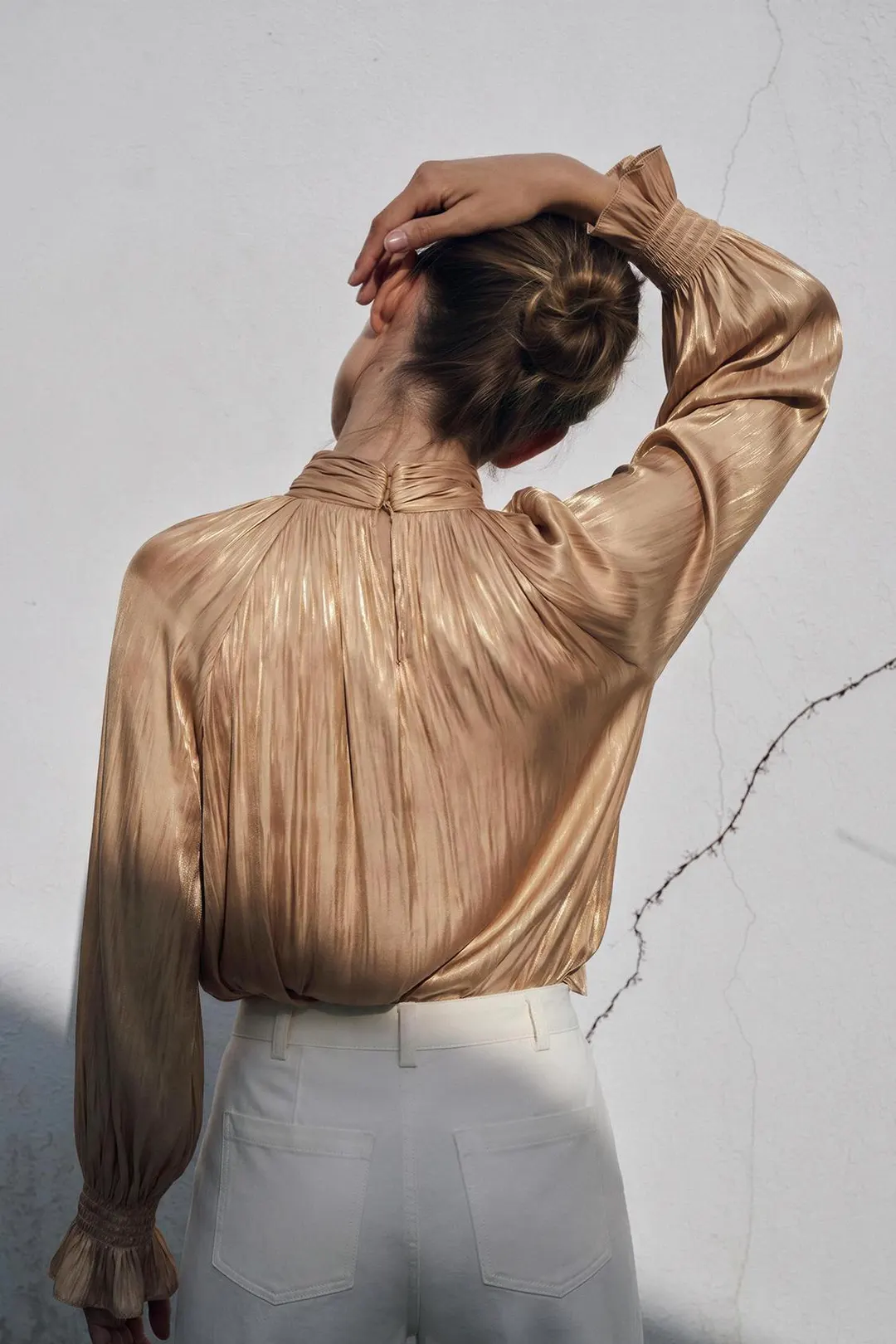 Атласная блузка с бантом, Zara