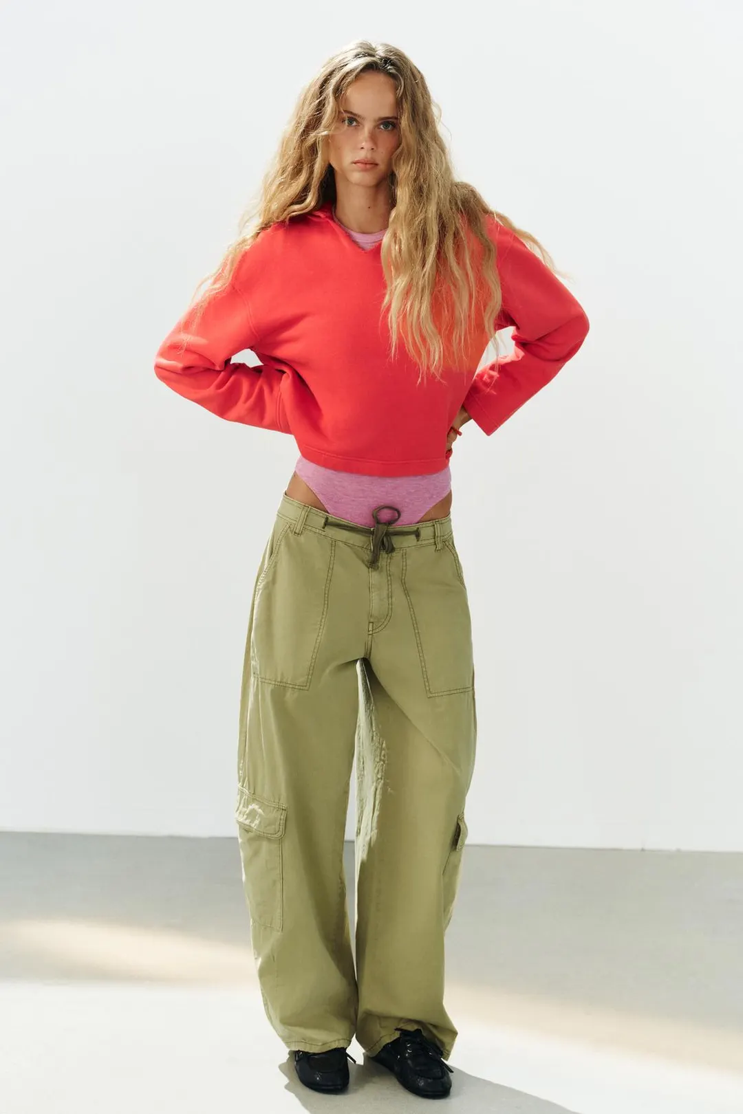 Худи с эффектом выцветшей ткани, Zara