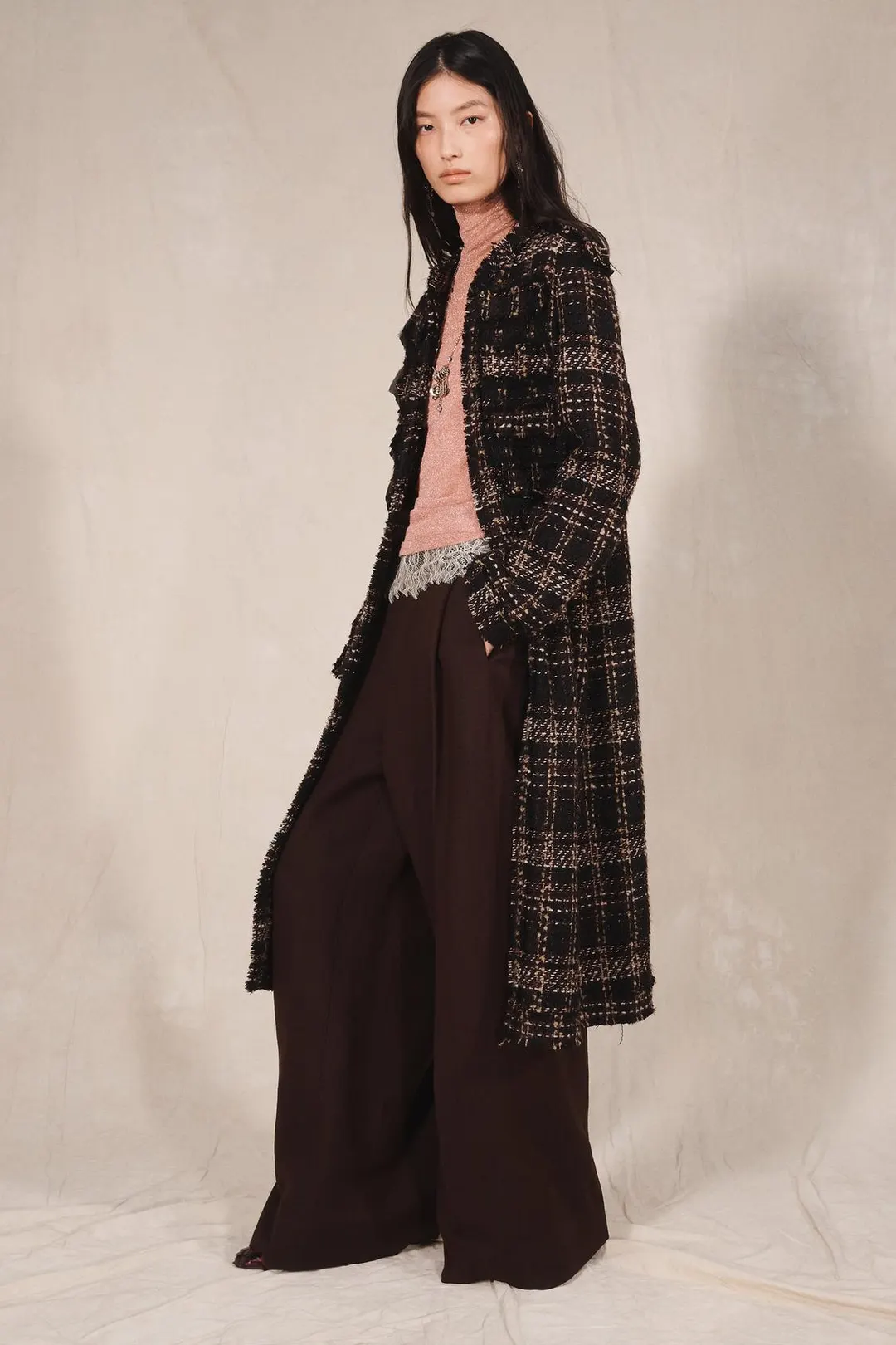 Пальто длинное фактурное в клетку Limited Edition, Zara