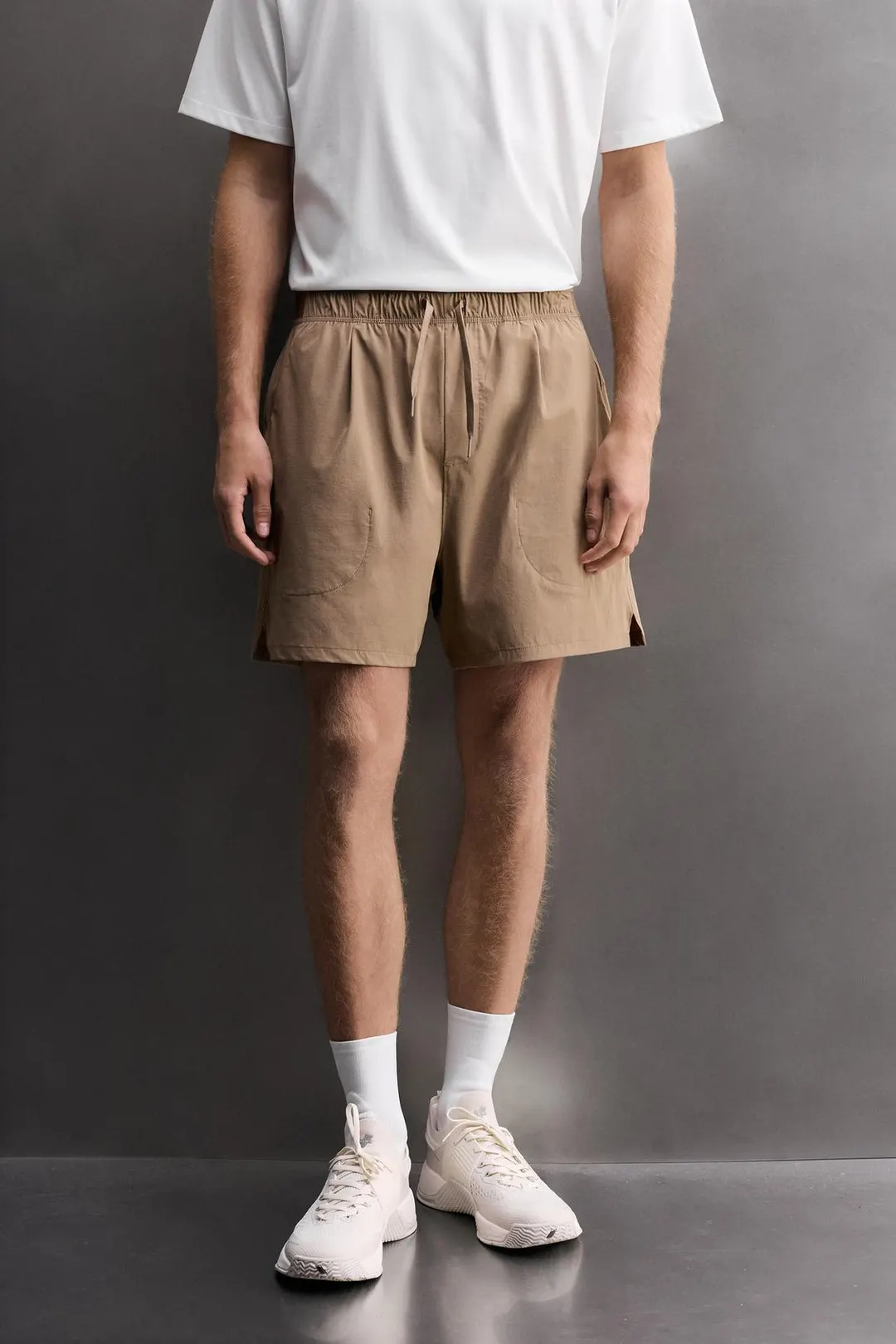 Спортивные шорты из технологичной ткани 7″, Zara
