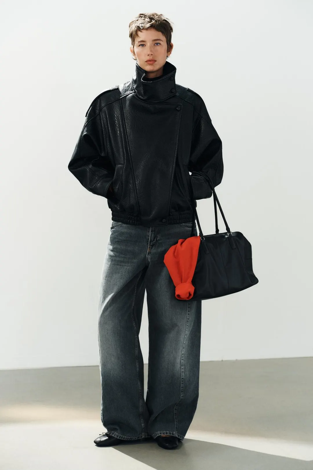 Куртка под кожу, Zara