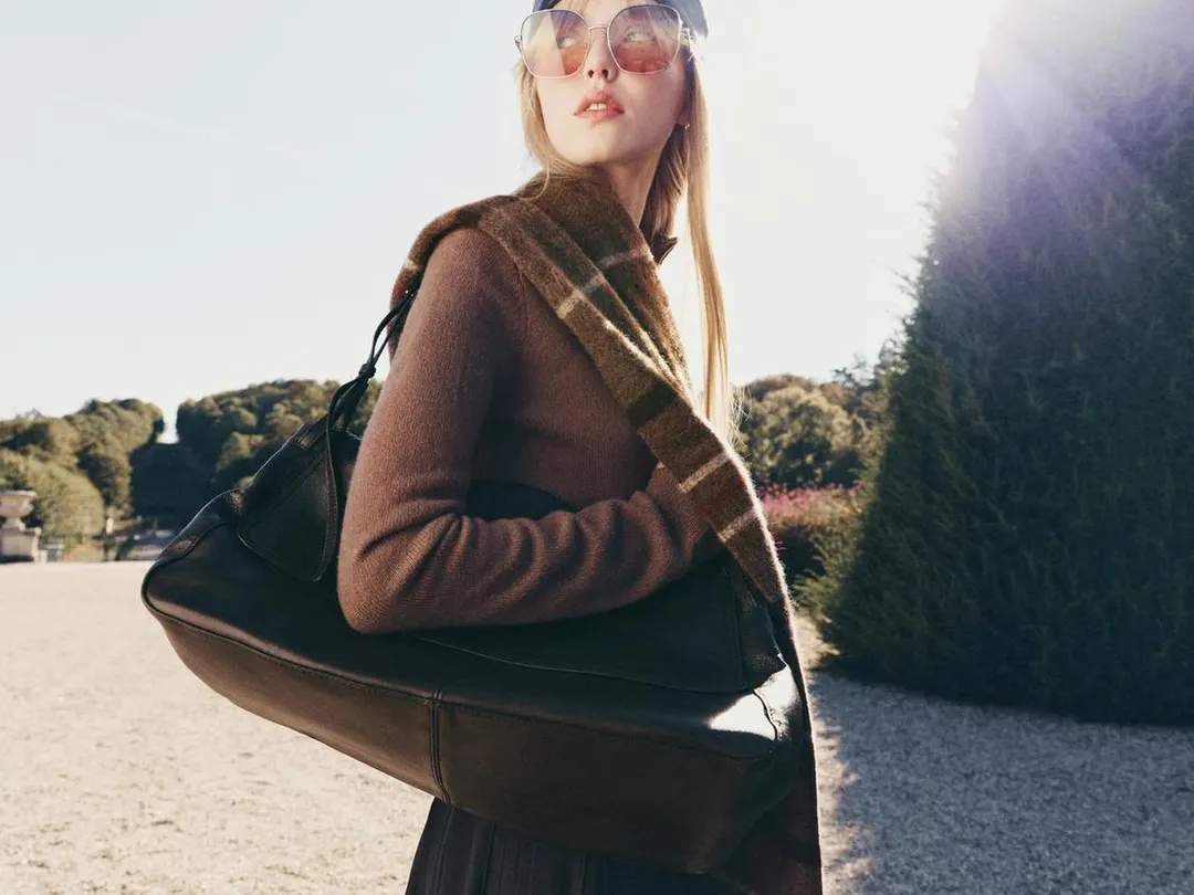 Сумка через плечо из кожи с клапаном, Zara