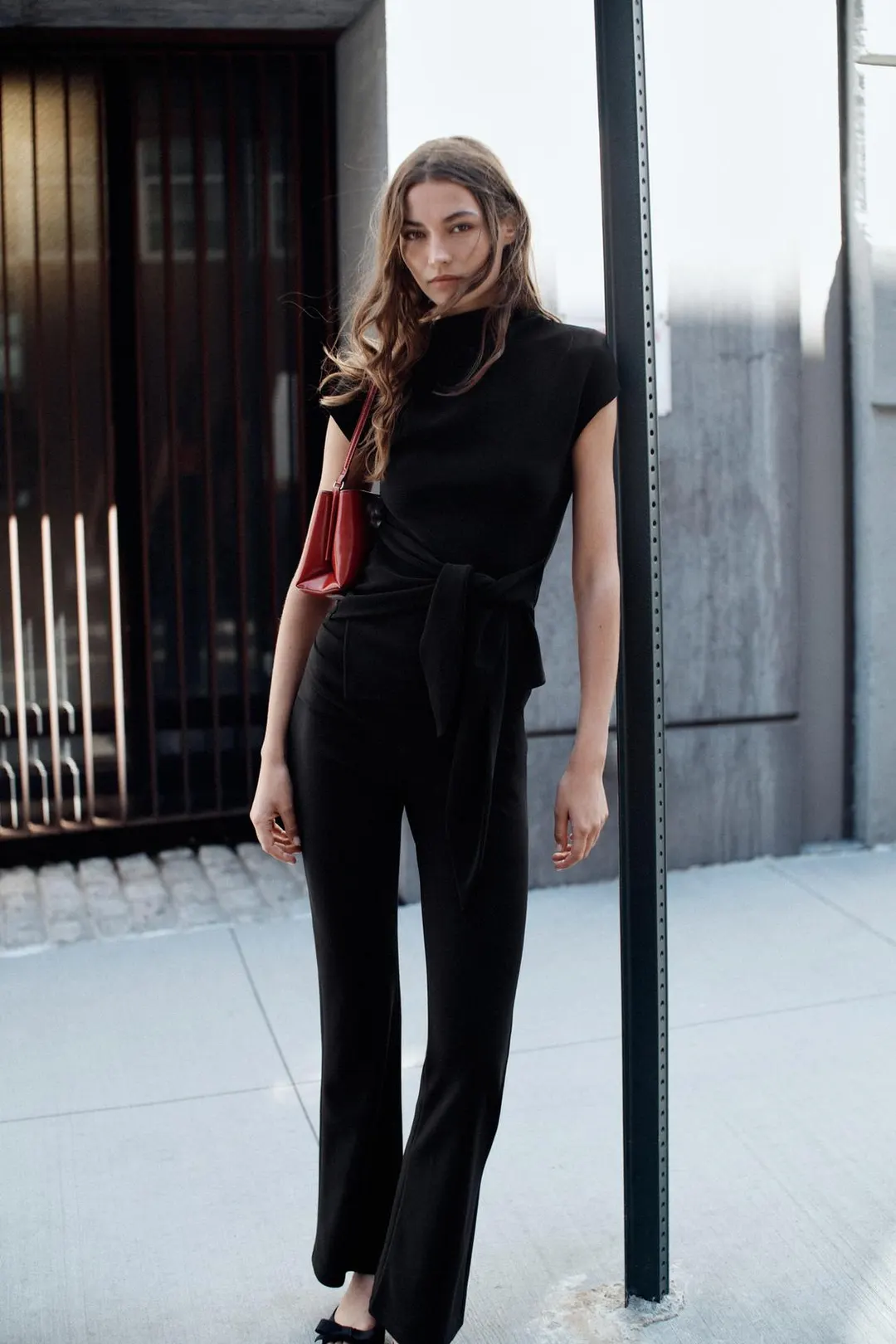 Брюки клеш с поясом-кушаком, Zara