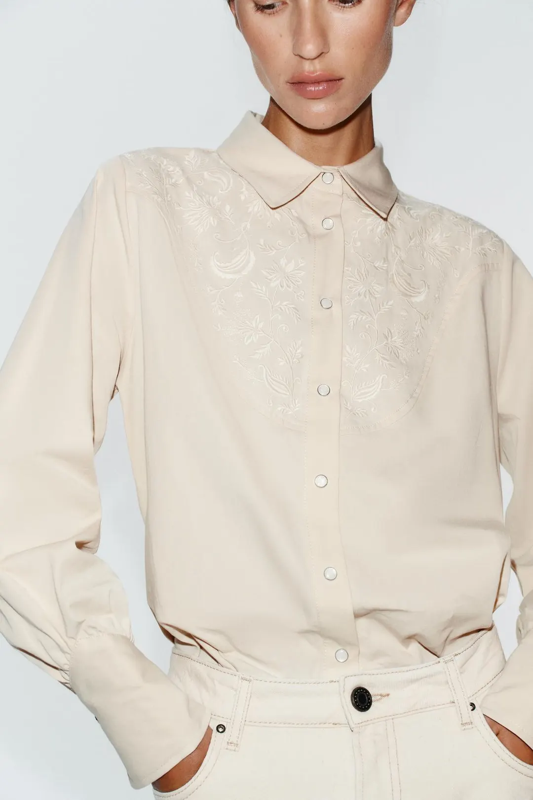 Рубашка с цветочной вышивкой, Zara