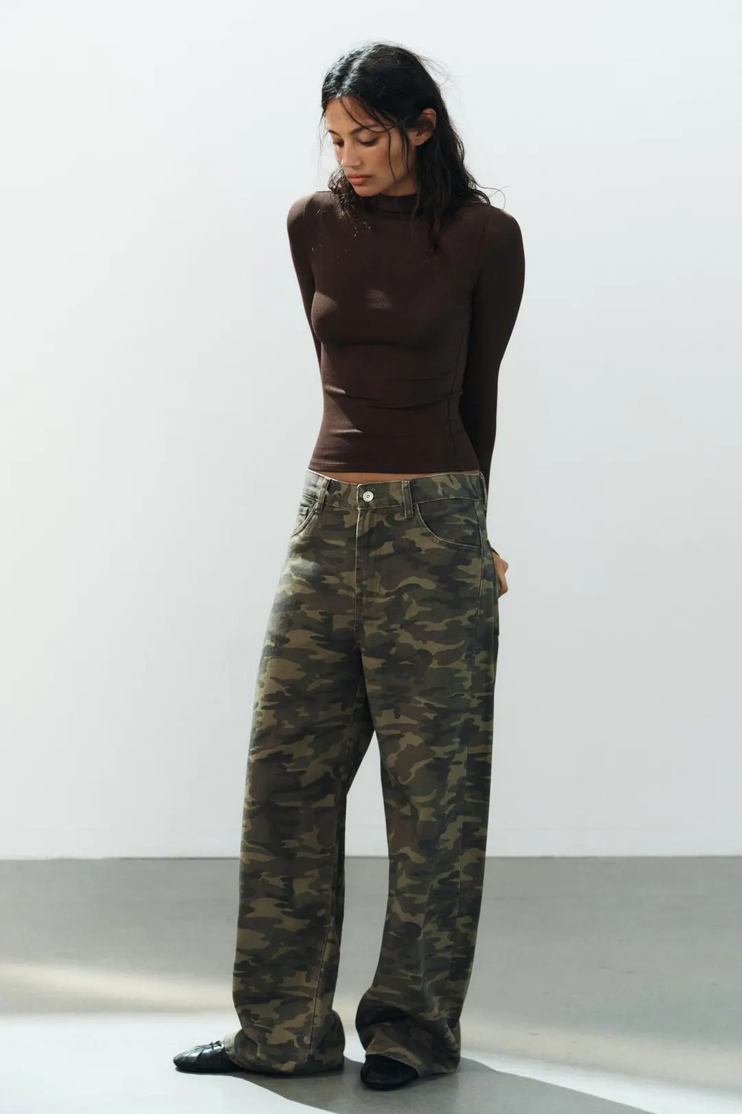 Футболка с высоким воротником, Zara