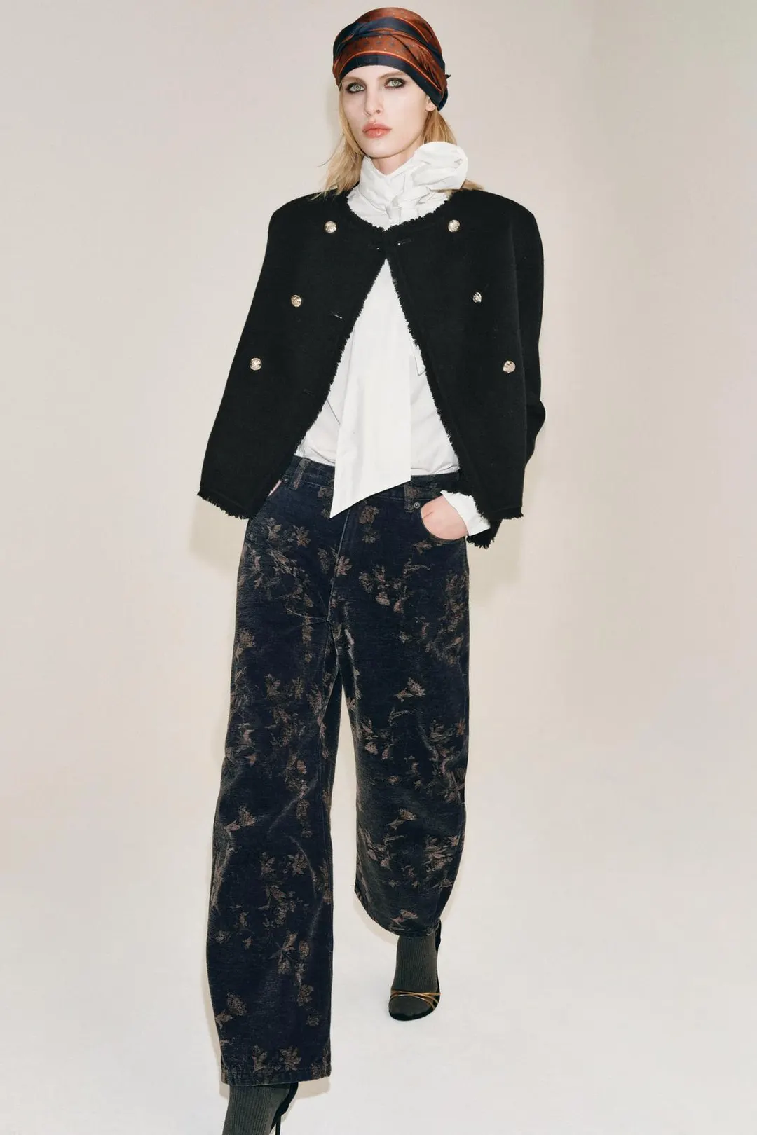 Джинсы-баллоны со средней посадкой с отворотами из жаккарда ZW Collection, Zara