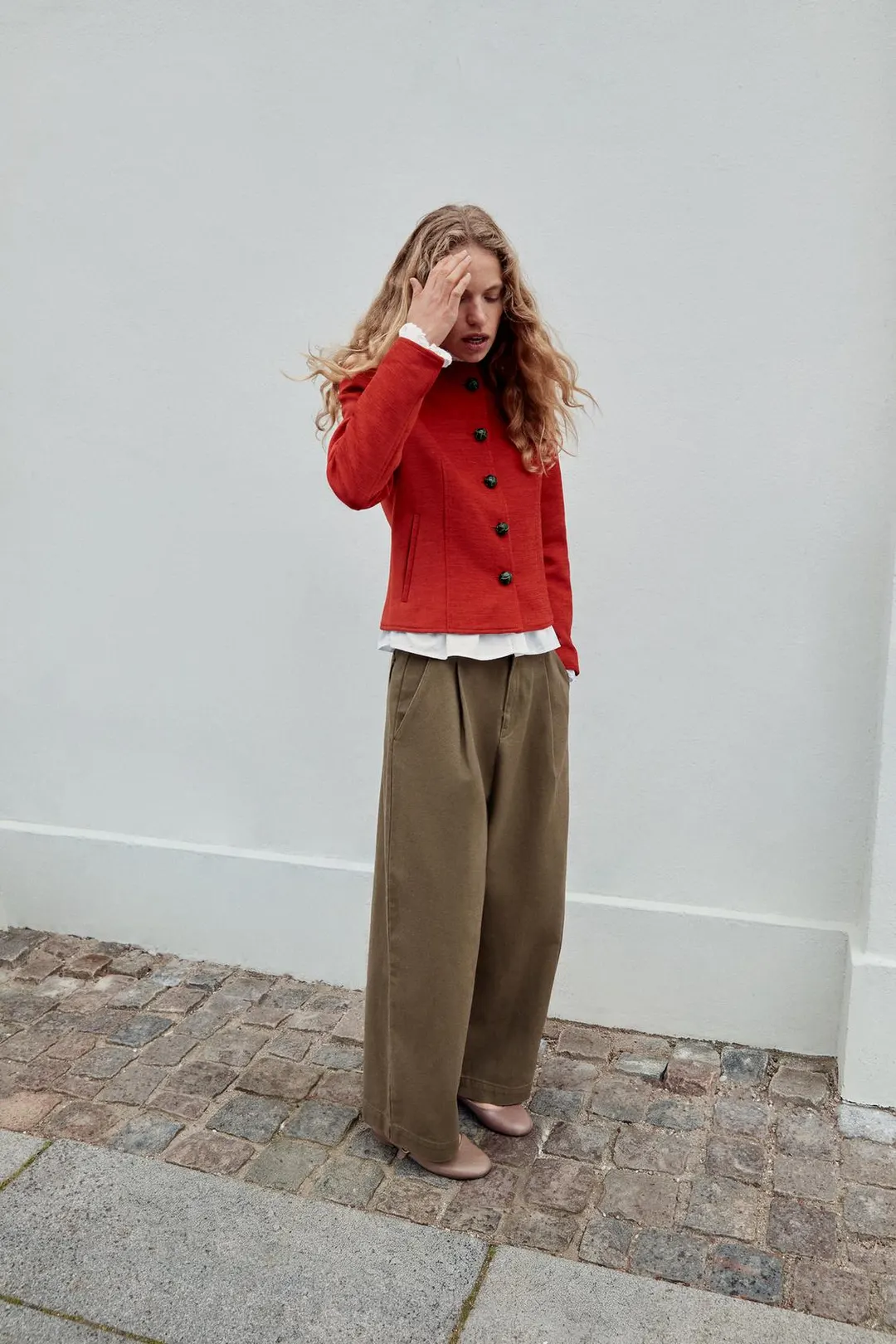 Туфли без каблука из кожи с пряжкой, Zara