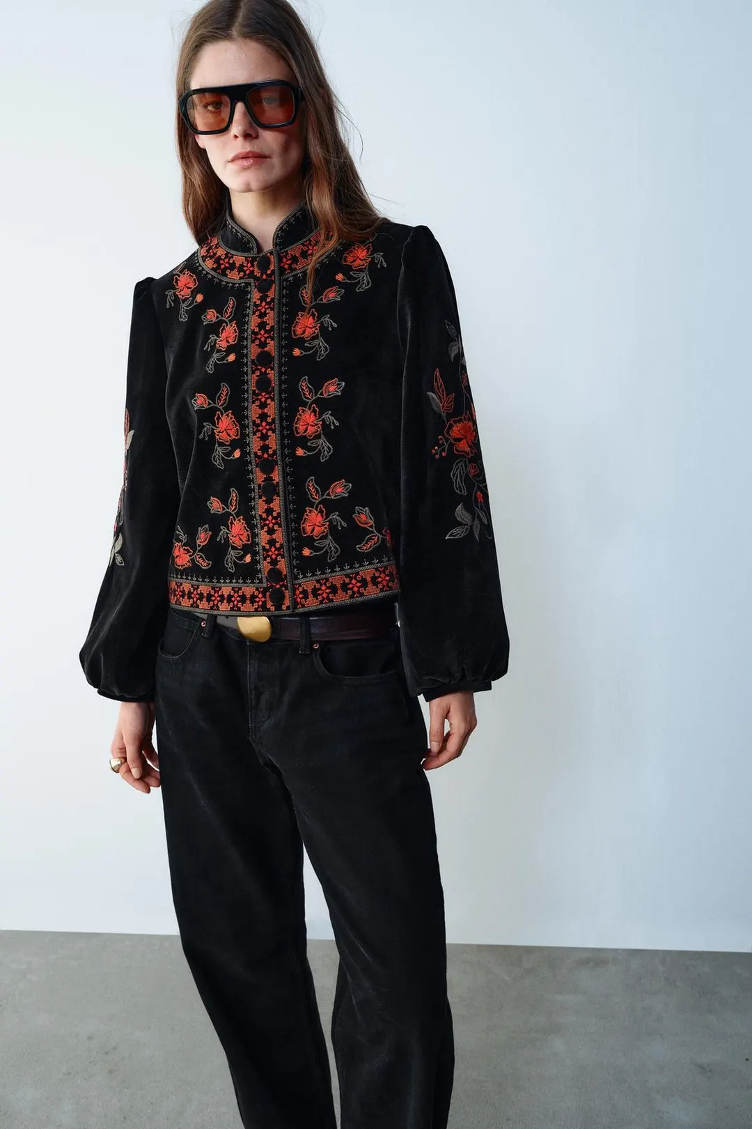 Жакет бархатный с вышивкой, Zara