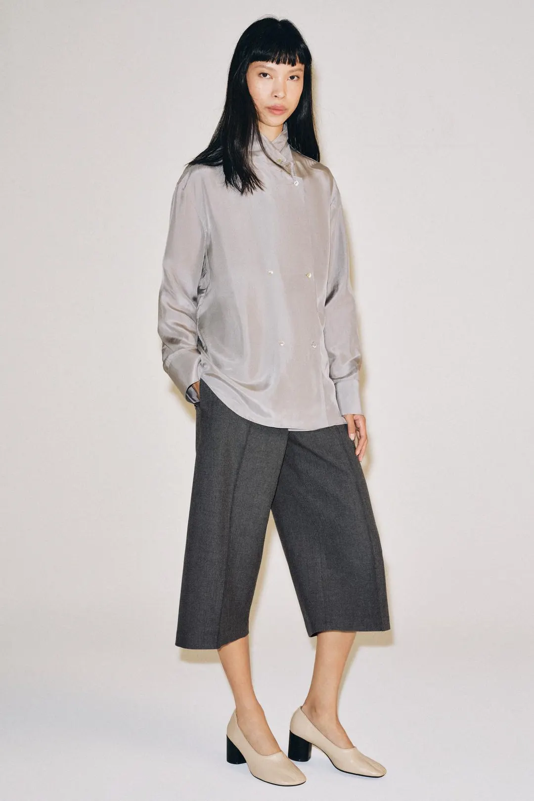 Рубашка с запахом из 100% шелка ZW Collection, Zara