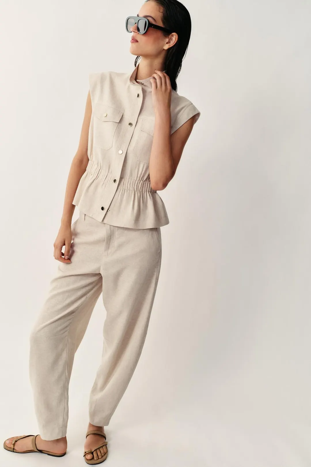 Жилет из смесового льна с карманами, Zara