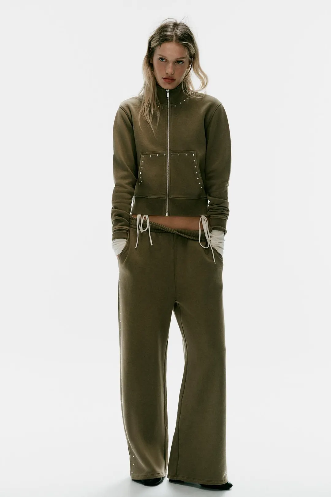 Куртка с эффектом варки и заклепками, Zara