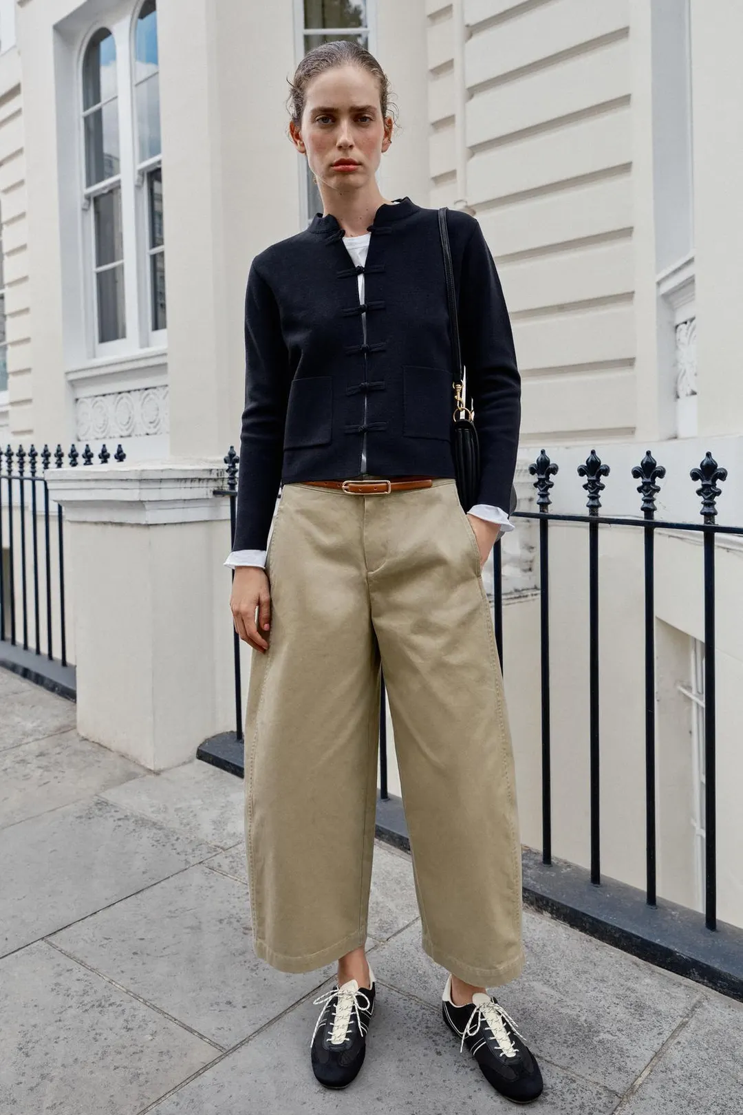 Кардиган трикотажный с застежкой на навесные петли, Zara