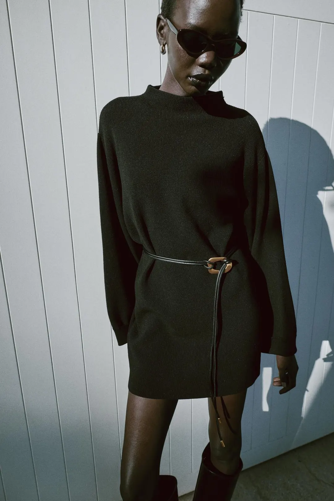 Платье короткое из трикотажа с поясом, Zara
