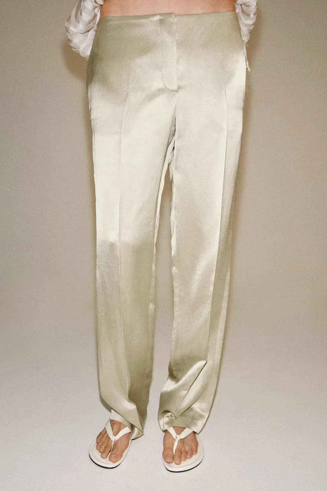 Брюки ZW Collection прямого кроя из смесового льна, Zara