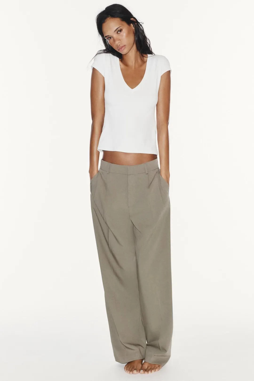 Брюки со складками и клапанами, Zara