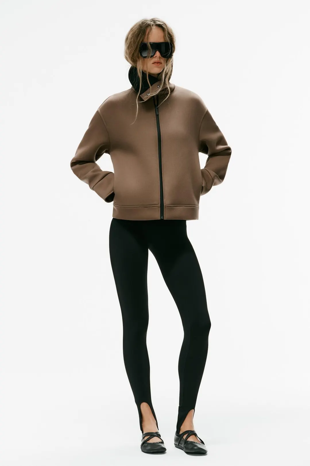 Куртка с контрастным высоким воротником, Zara