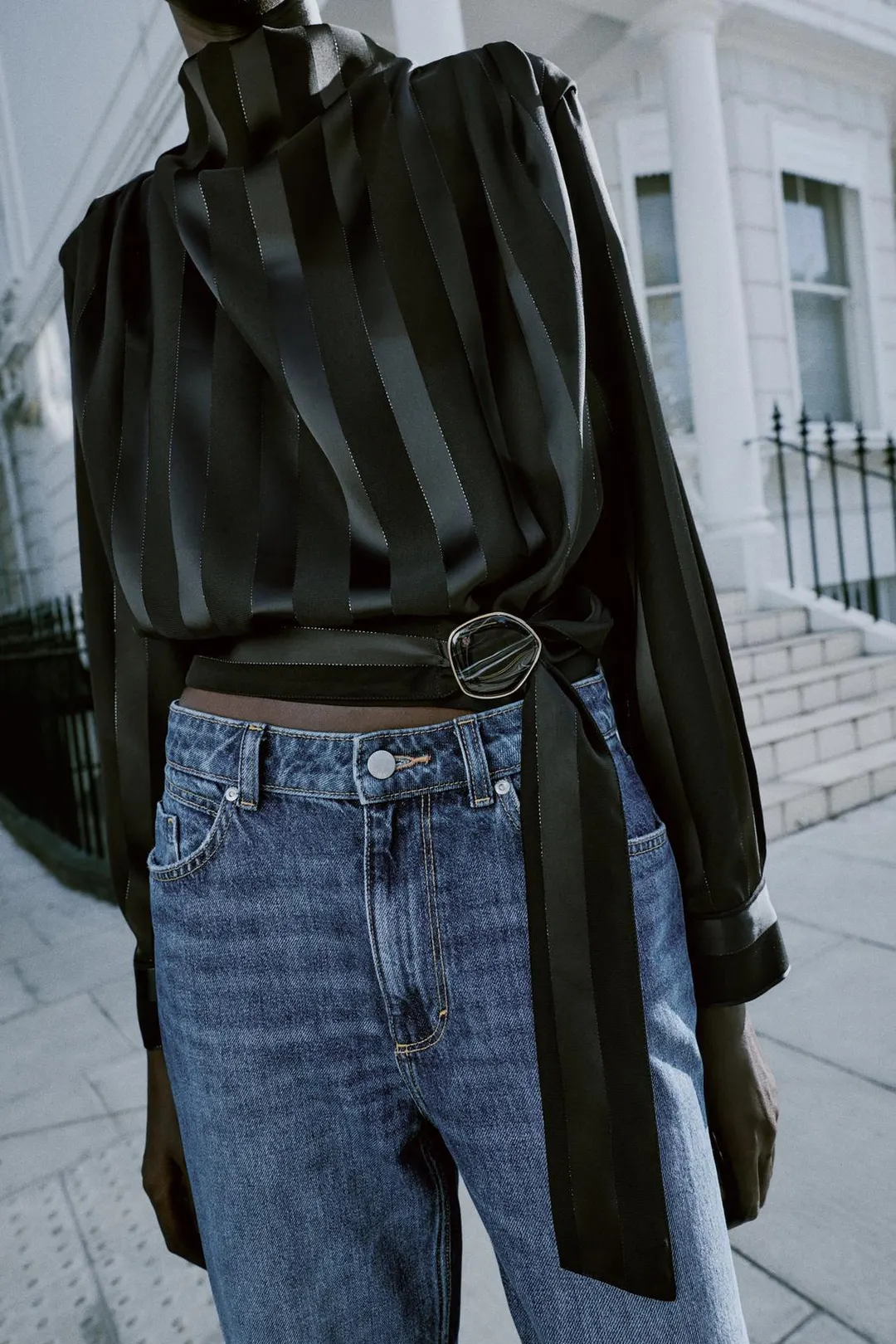 Блузка в полоску с металлизированной нитью и поясом, Zara