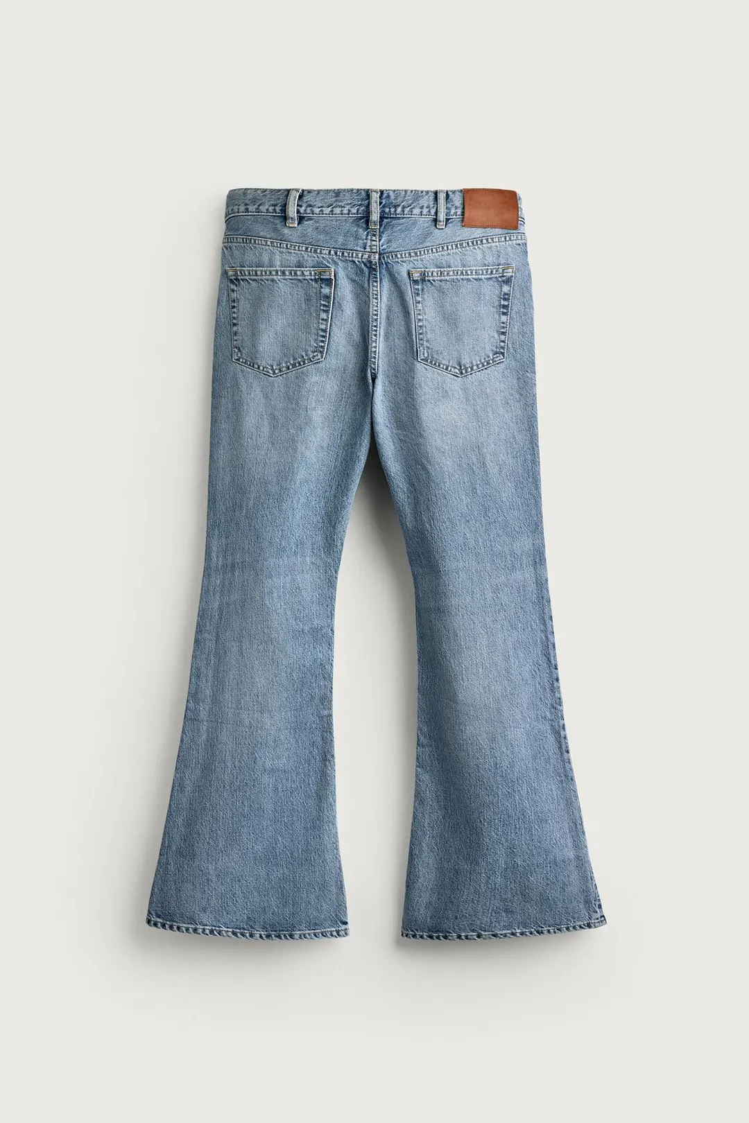 Джинсы расклешенного кроя, Zara