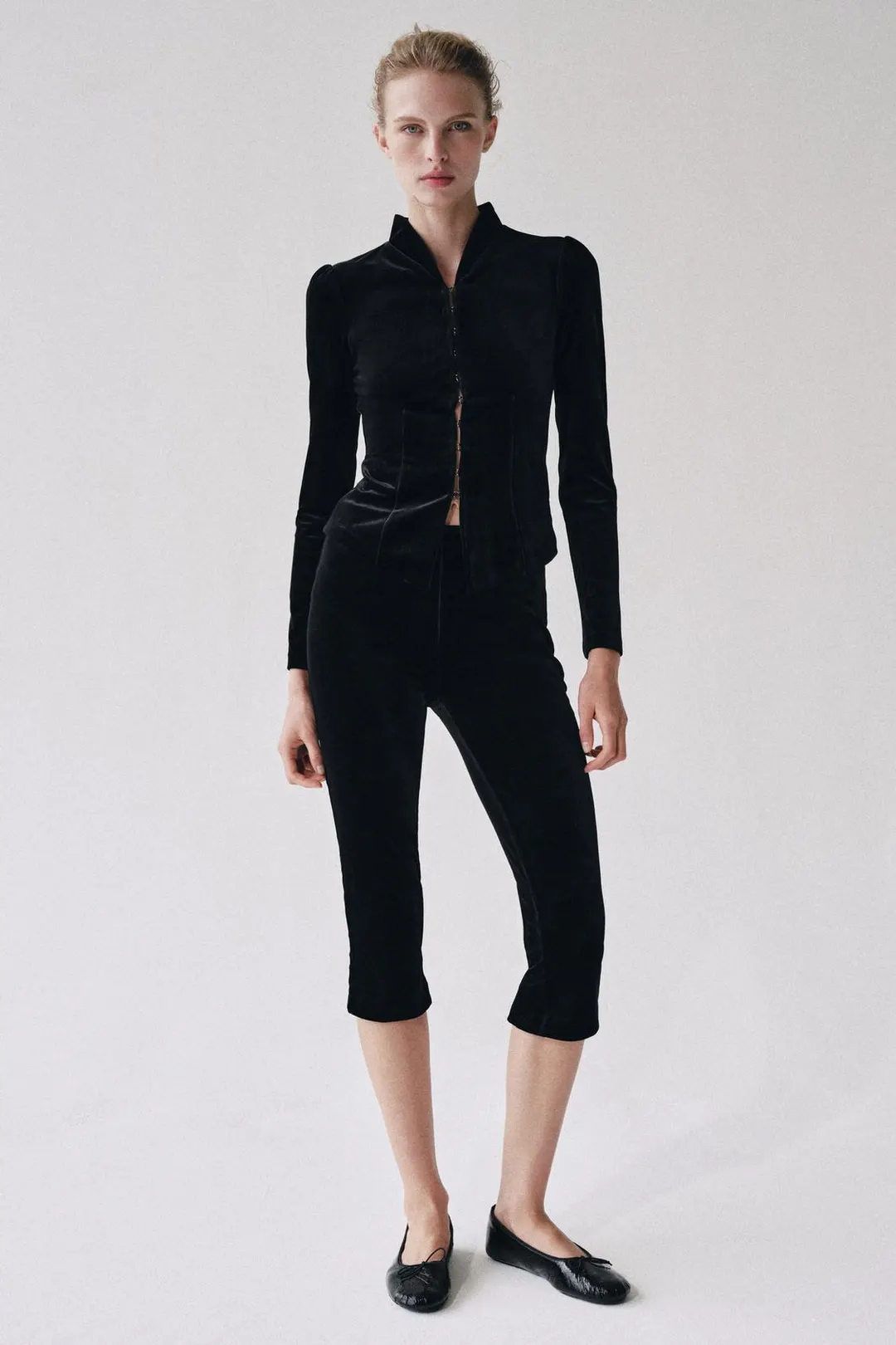 Приталенный бархатный жакет, Zara