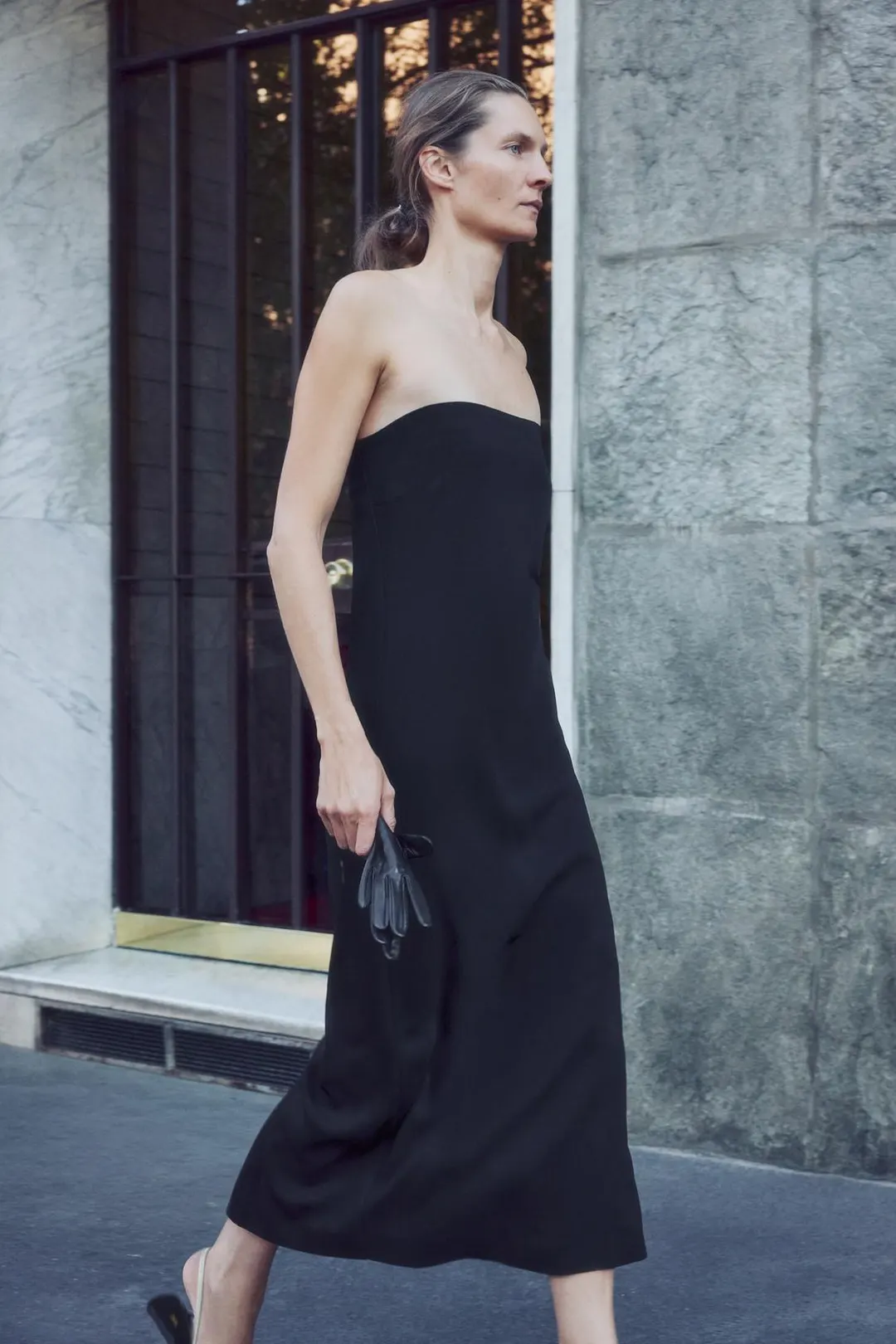 Длинное платье с прямым вырезом, Zara