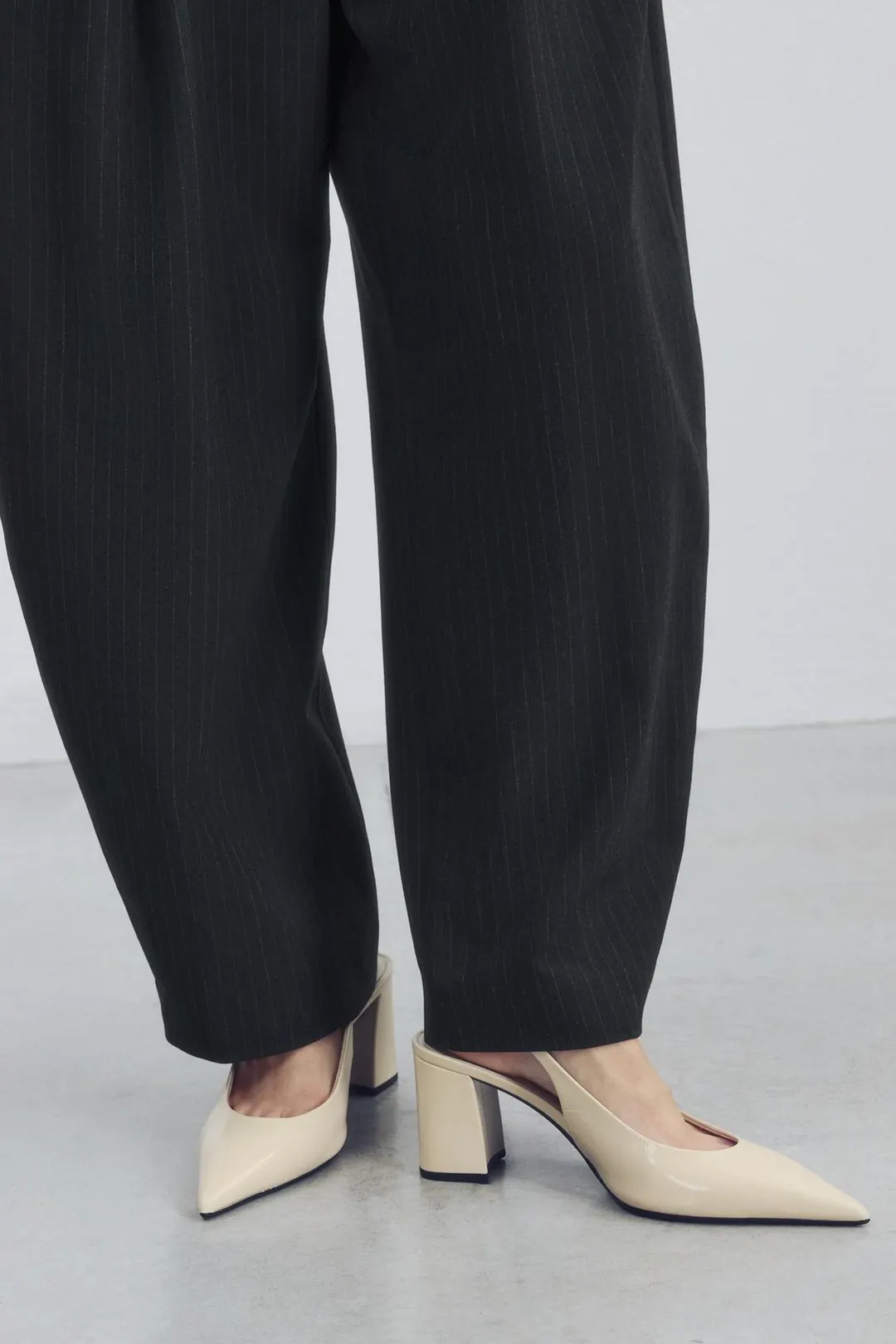 Туфли с открытой пяткой из кожи, Zara