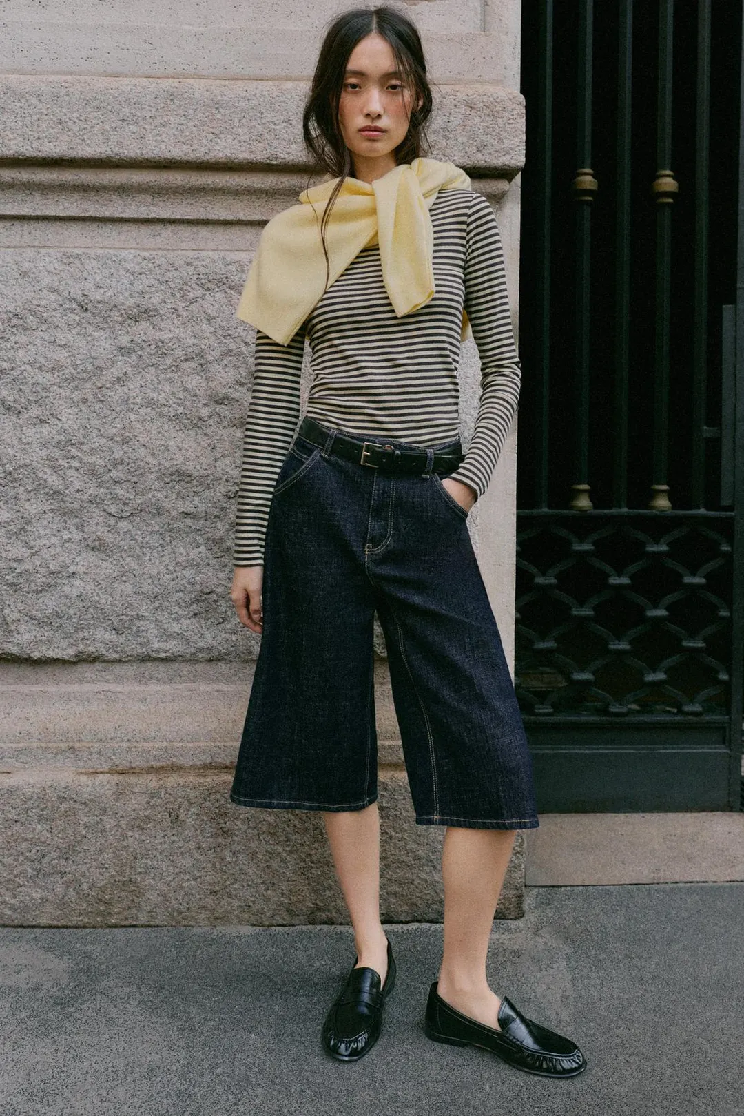 Футболка с вырезом лодочкой, Zara