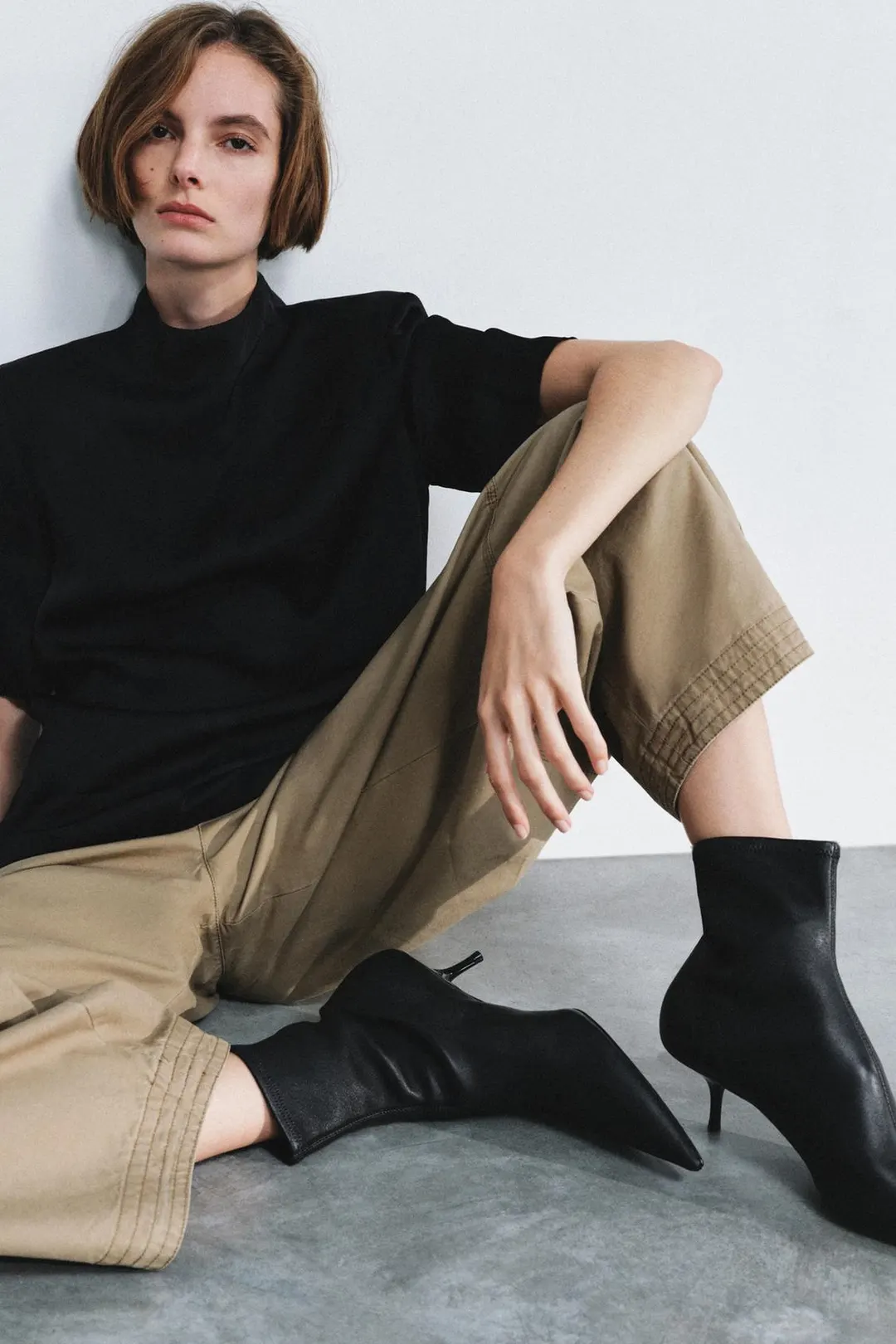 Кожаные ботильоны на каблуке Limited Edition, Zara