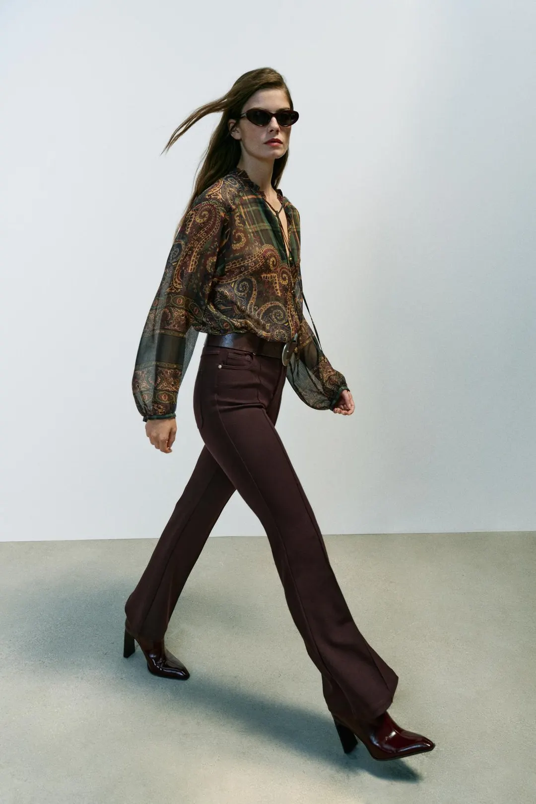 Брюки клеш, Zara