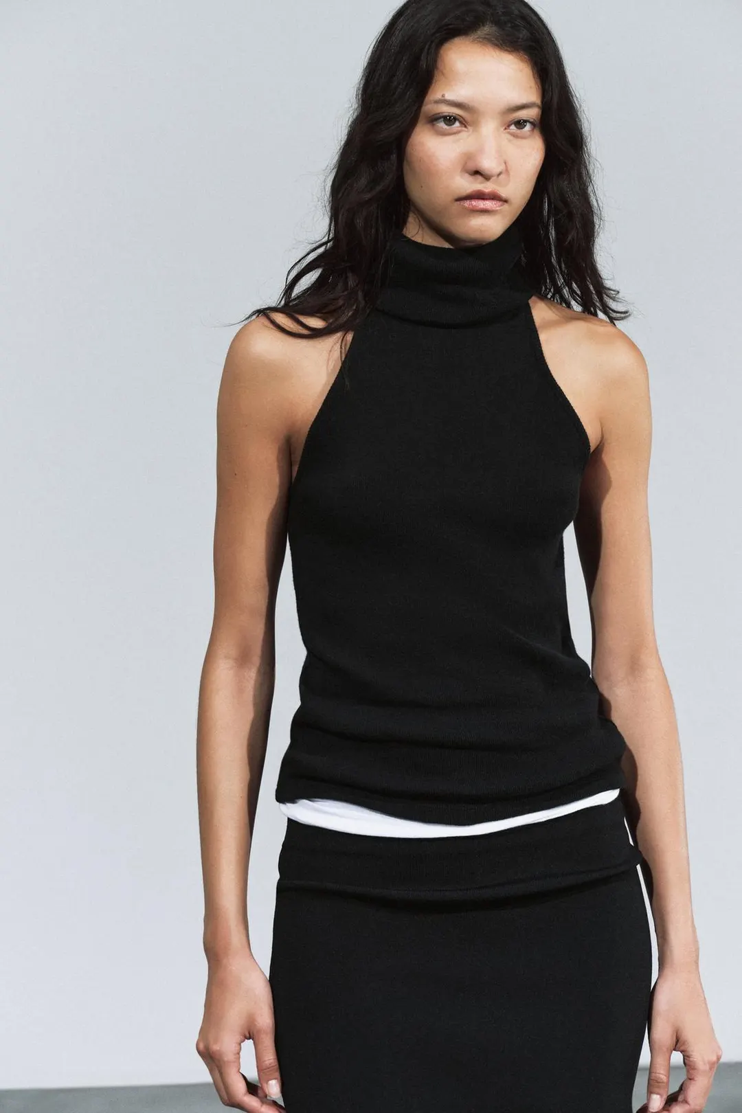 Топ с высоким воротником, Zara