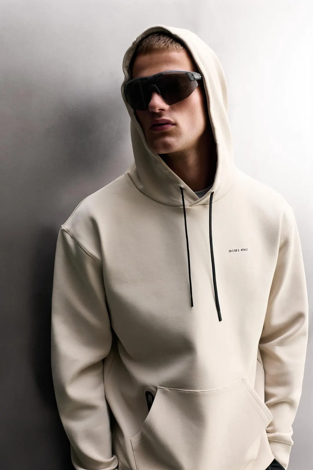 Худи из технологичной ткани, Zara