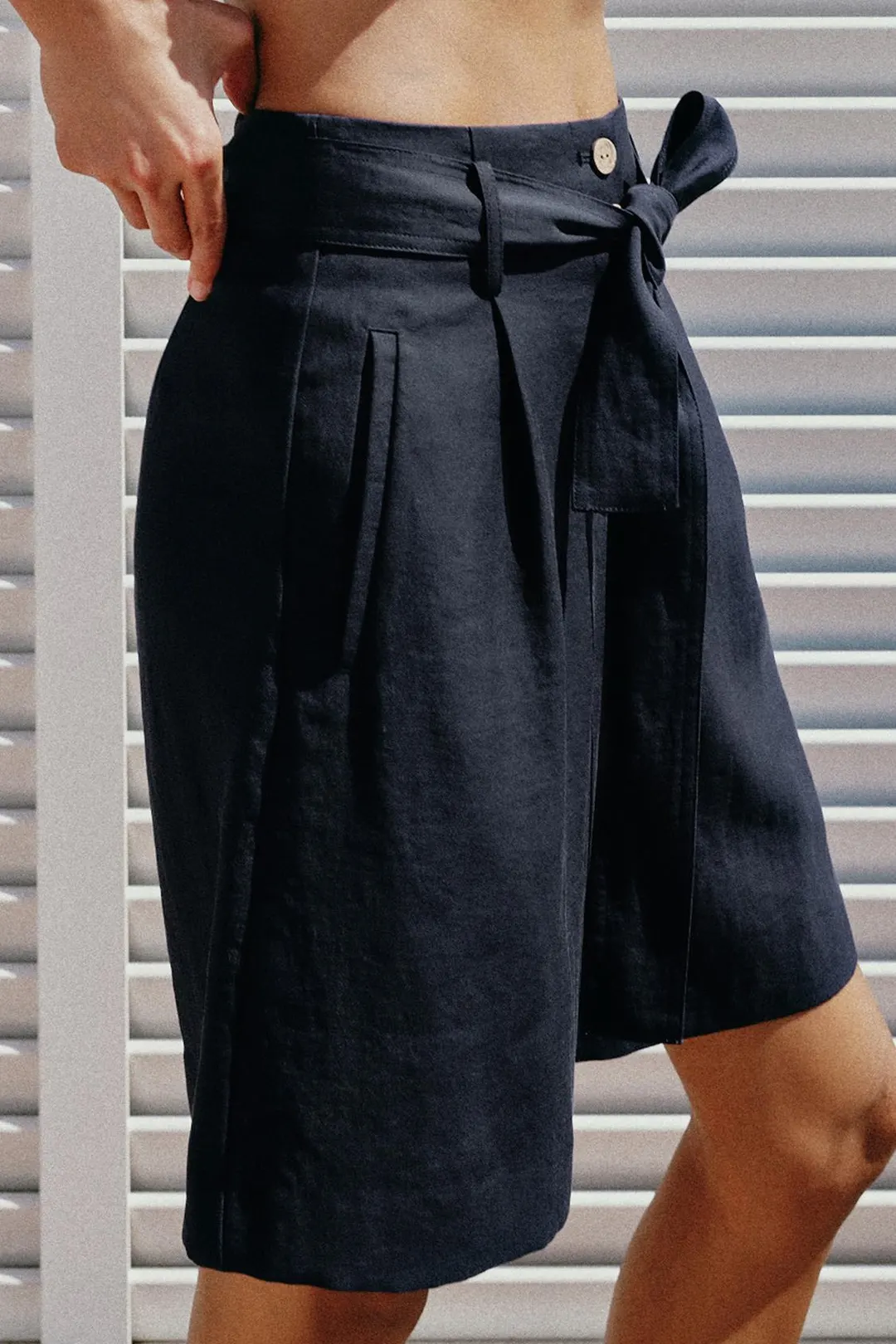 Бермуды с поясом-завязкой, Zara