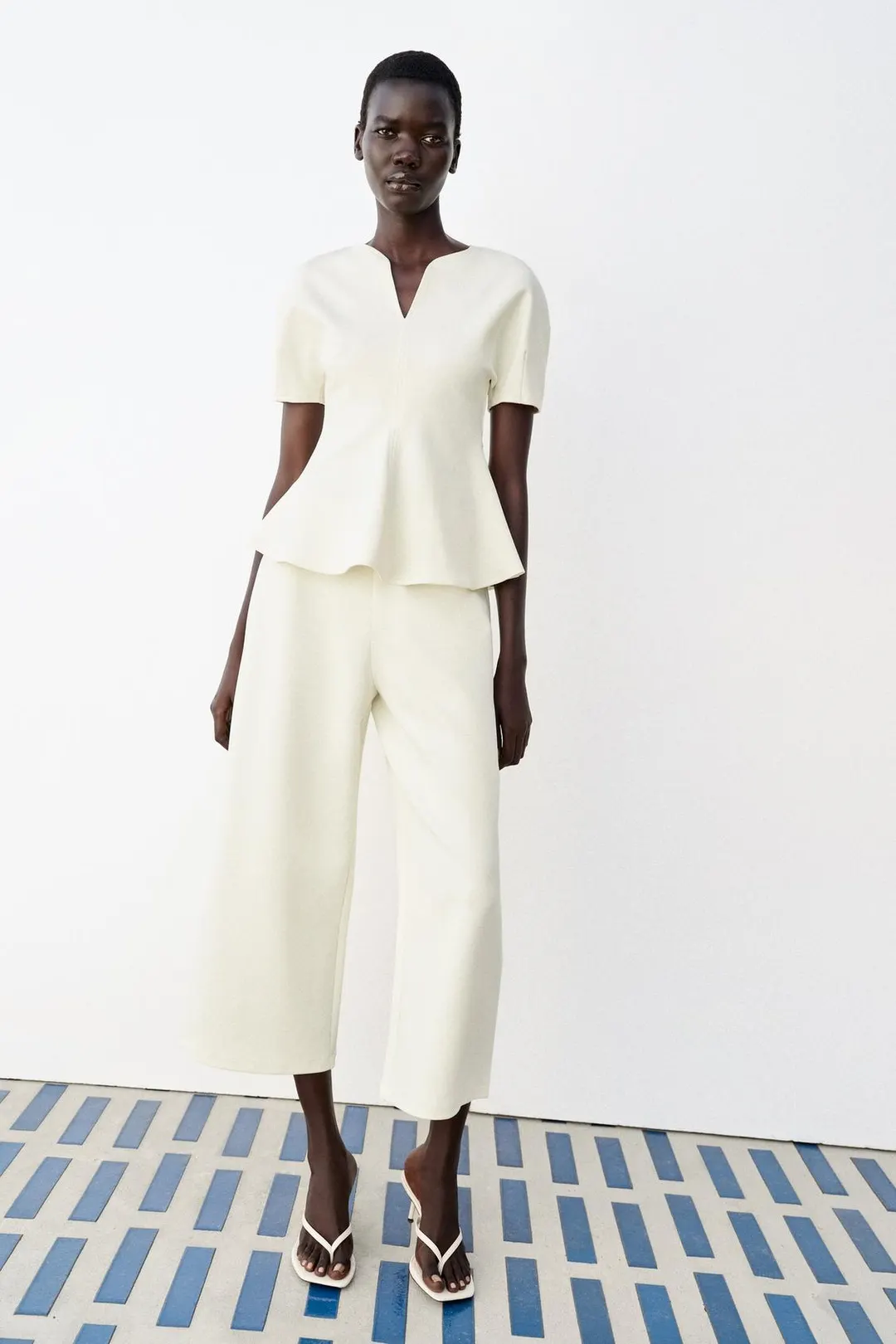 Топ с баской и пышными рукавами, Zara