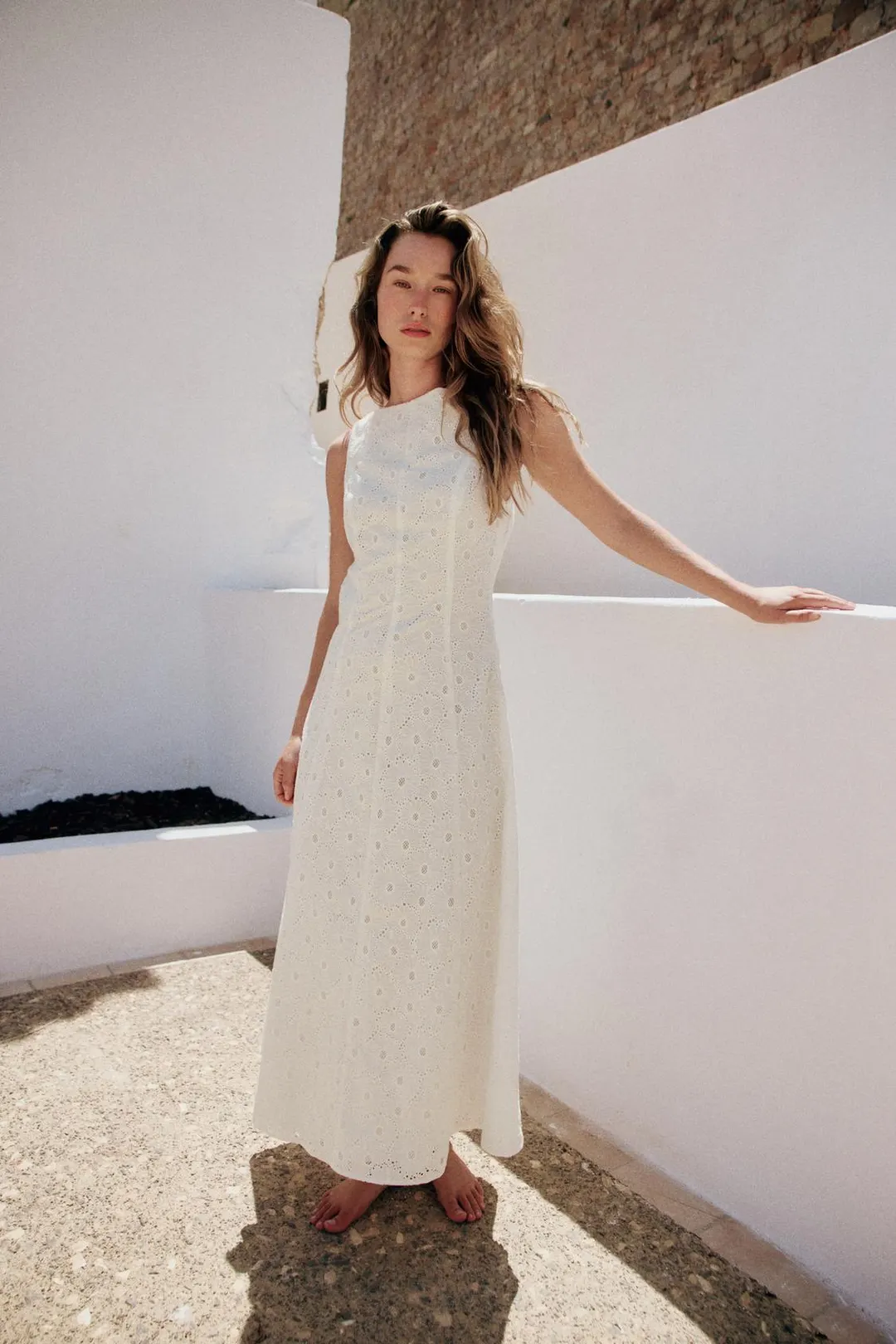 Платье миди с ажурной вышивкой, Zara