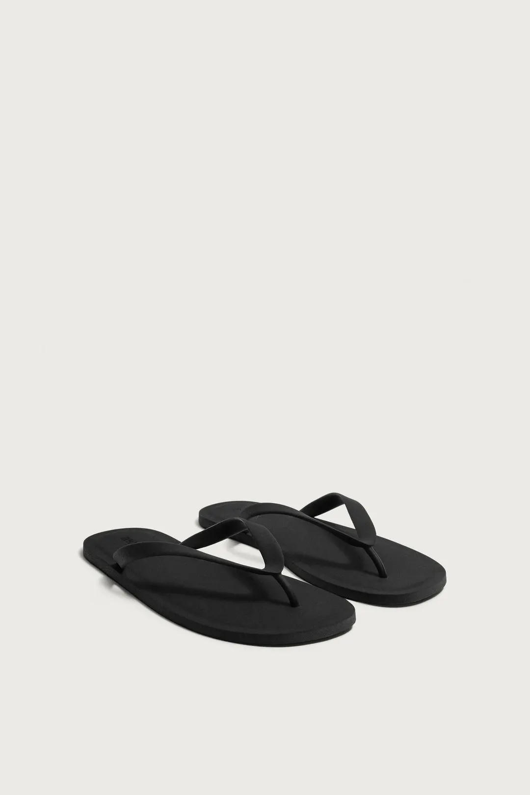 Сандалии с ремешками, Zara