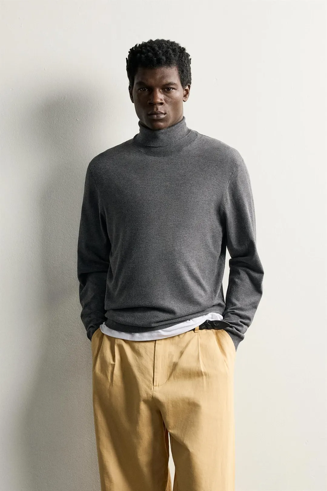 Джемпер базовый с высоким воротником, Zara