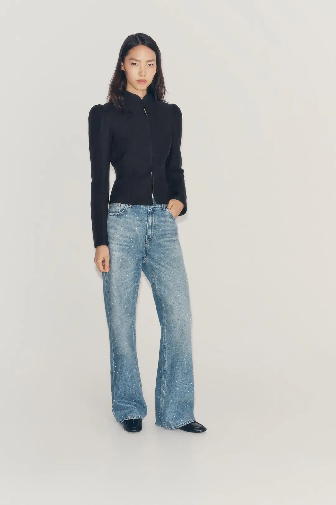 Широкие джинсы ZW Collection со средней посадкой и стразами, Zara