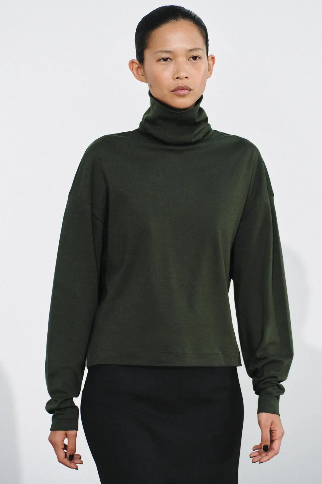 Топ из интерлока с высоким воротником, Zara