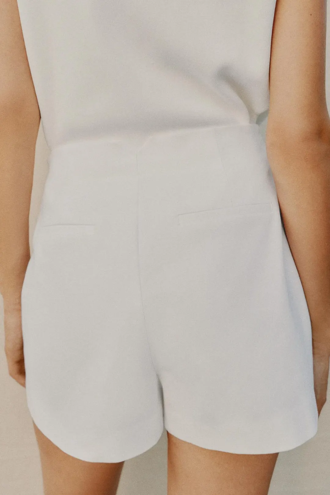 Шорты с высокой посадкой, Zara