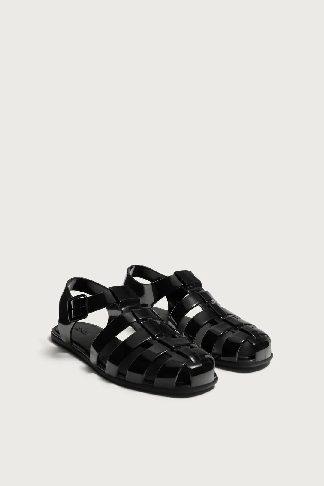 Сандалии с ремешками, Zara