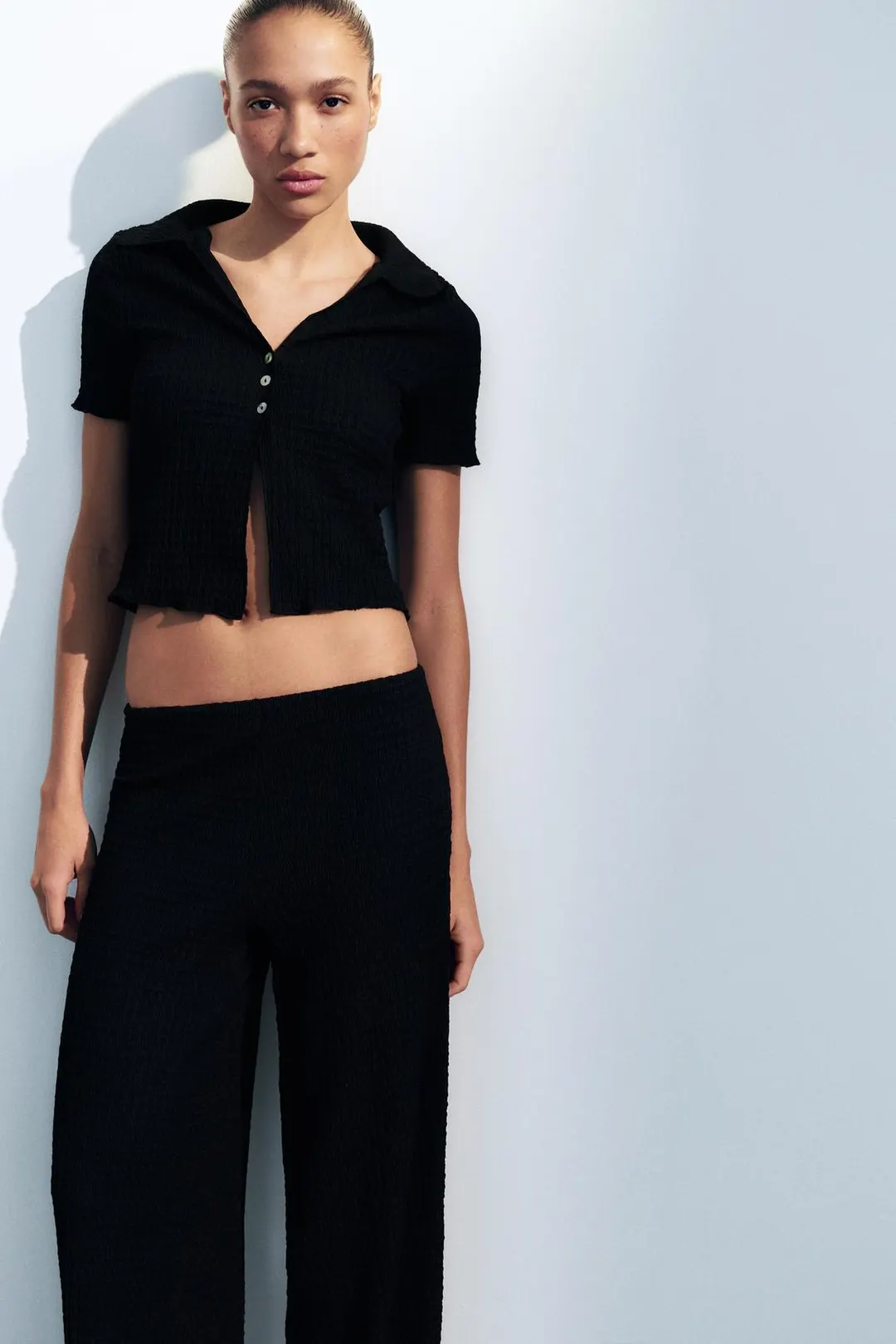 Брюки прямые фактурные, Zara