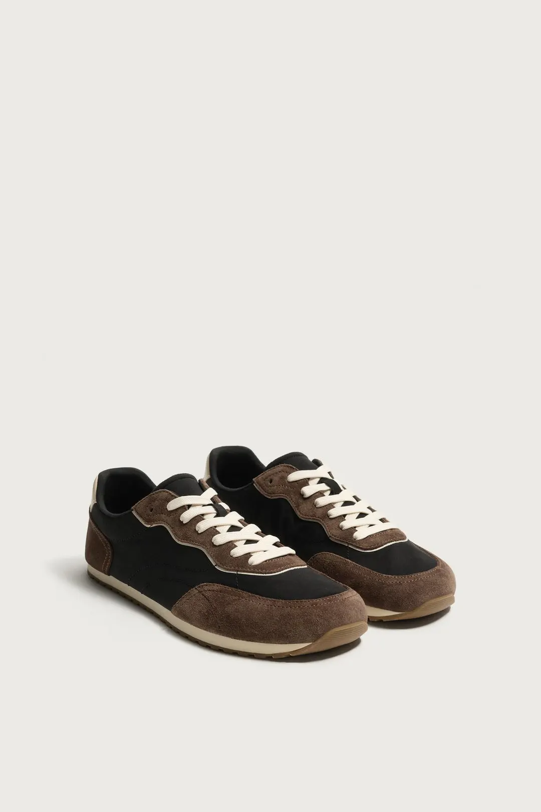 Барефут-кроссовки, Zara