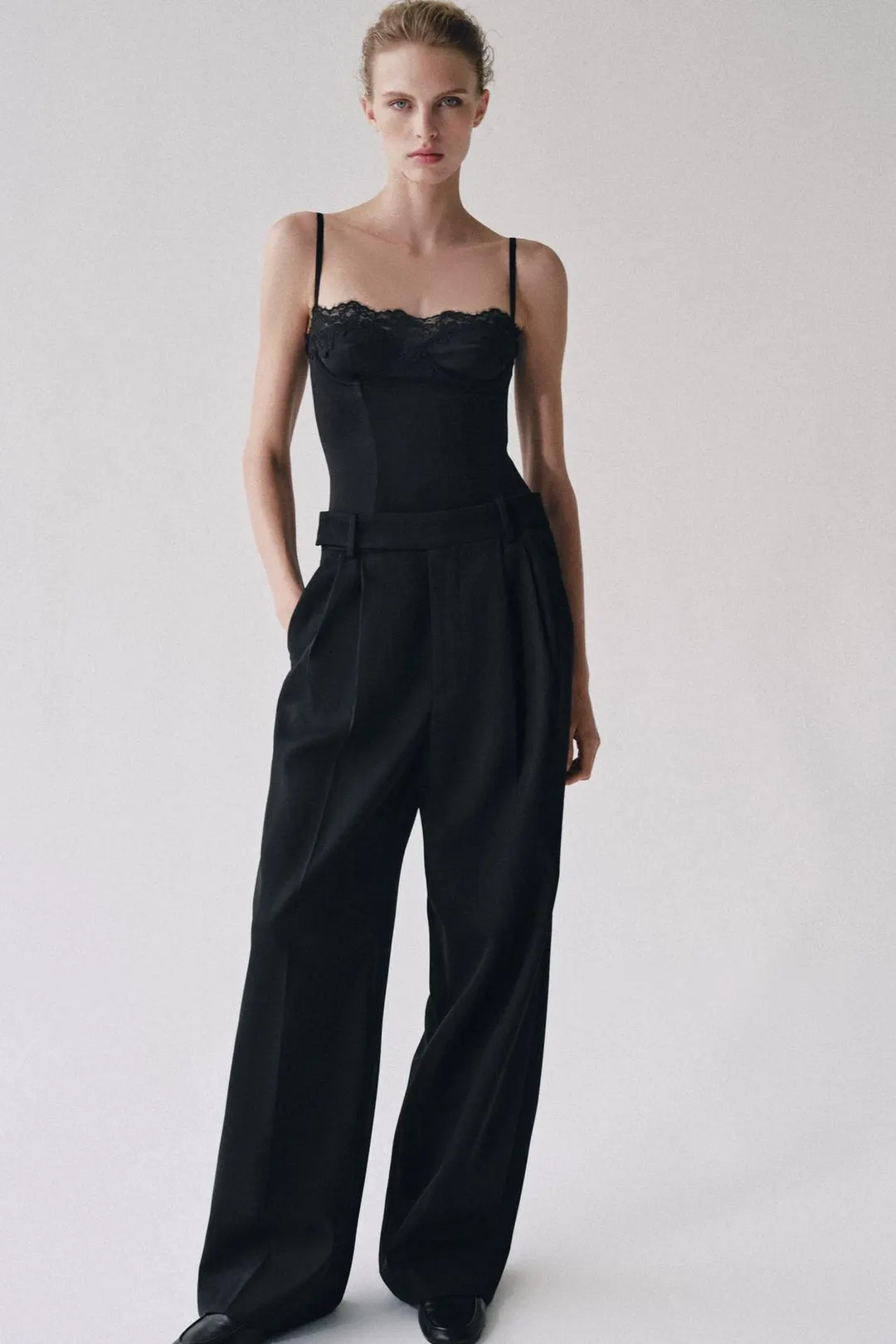 Кружевное боди на косточках, Zara