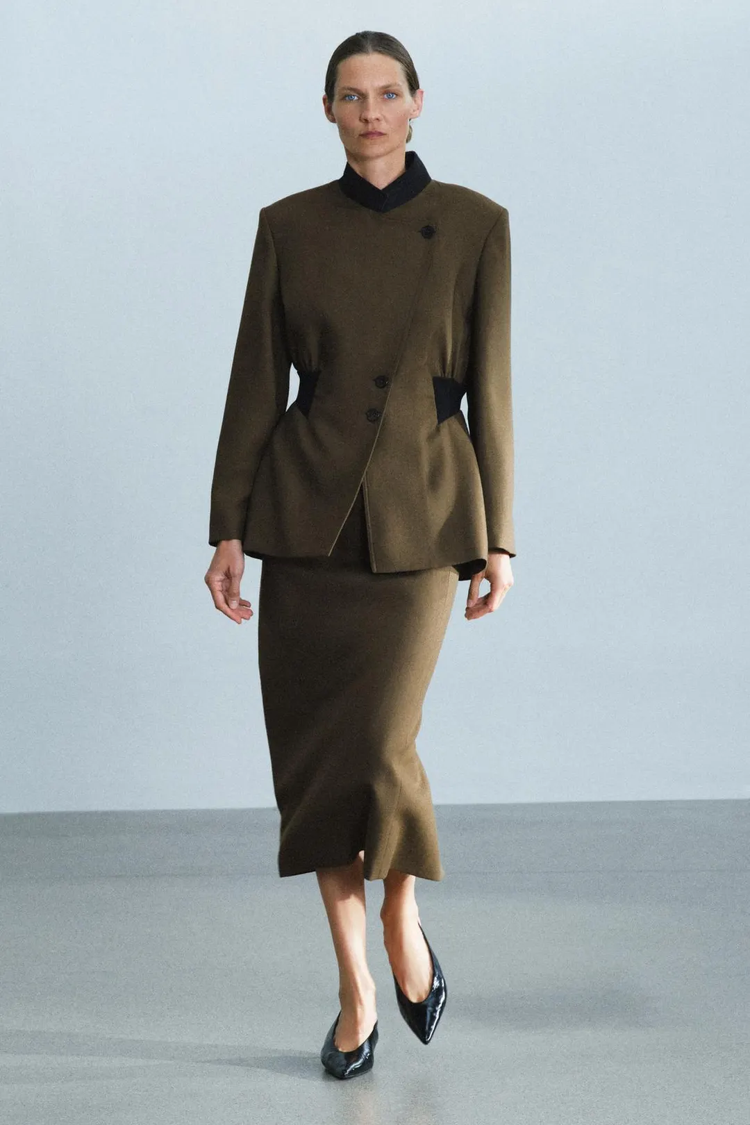 Жакет приталенный из 100% шерсти с эластичной талией ZW Collection, Zara
